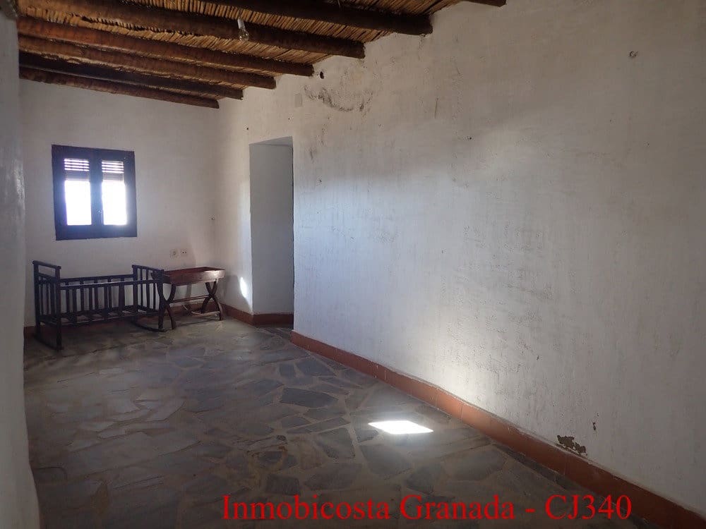 6 bedroom Finca/Country House for sale in Sorvilan with pool garage - € 340,000 (Ref: 9730591)