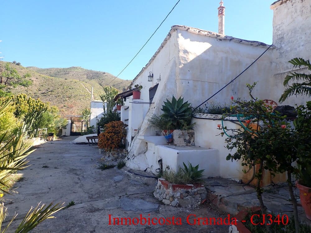 6 bedroom Finca/Country House for sale in Sorvilan with pool garage - € 340,000 (Ref: 9730591)