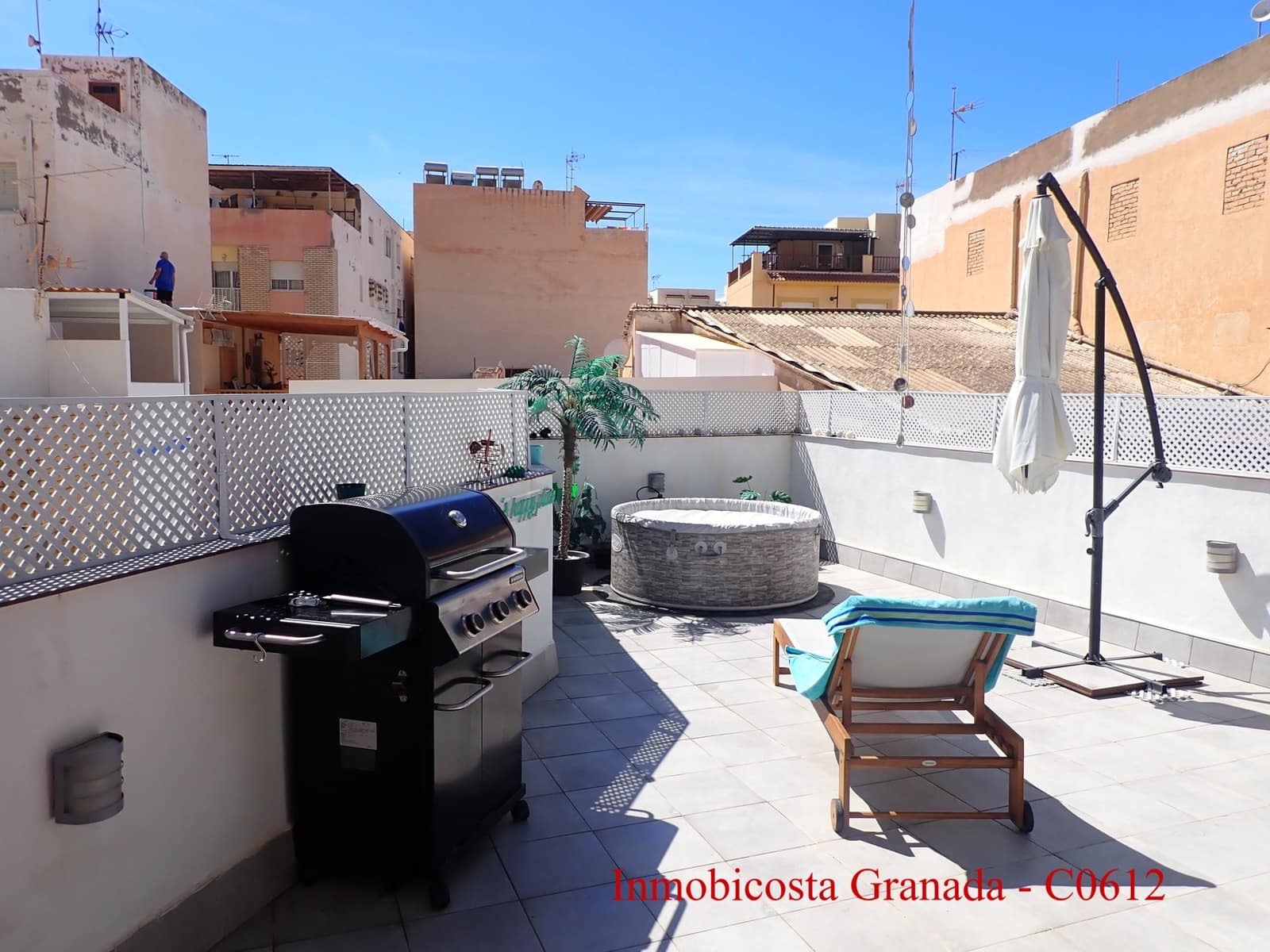 2 soveværelse Byhus til salg i La Rabita - € 75.000 (Ref: 9783790)