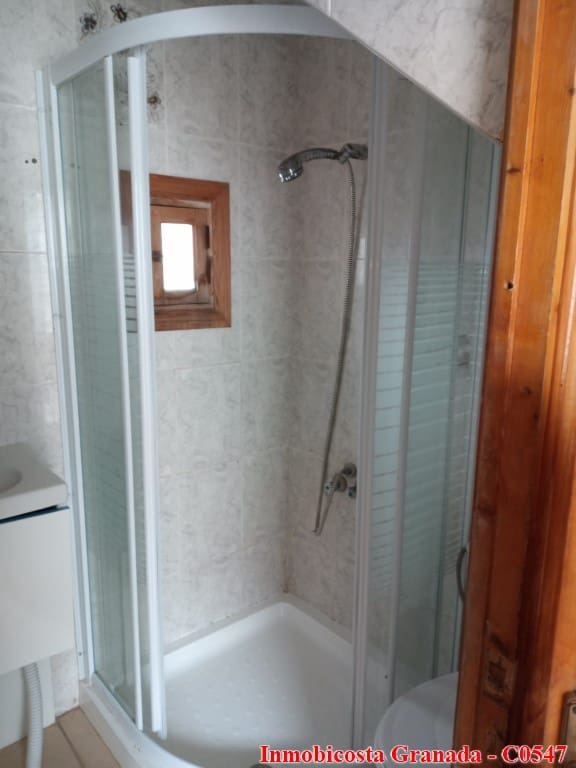 2 makuuhuone Omakotitalo myytävänä paikassa Juviles - 35 000 € (Ref: 9789553)