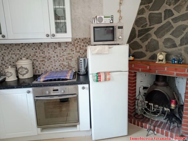 2 slaapkamer Huis te koop in Juviles - € 35.000 (Ref: 9789553)