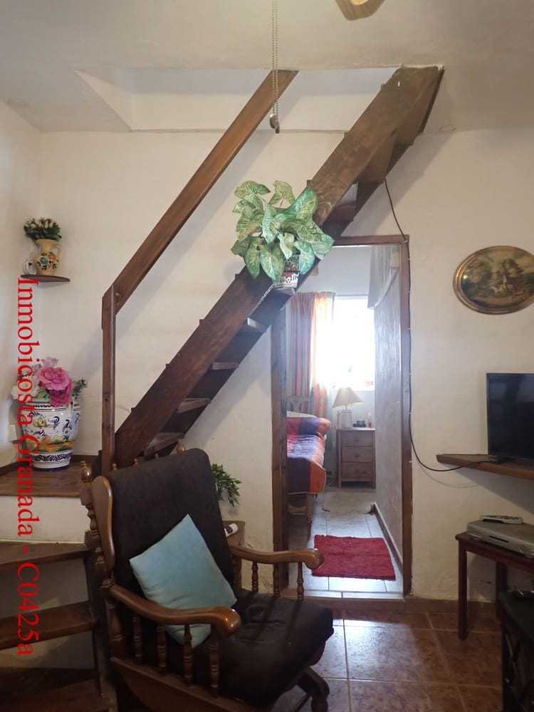 6 slaapkamer Rijtjeshuis te koop in La Rabita - € 99.000 (Ref: 9805384)