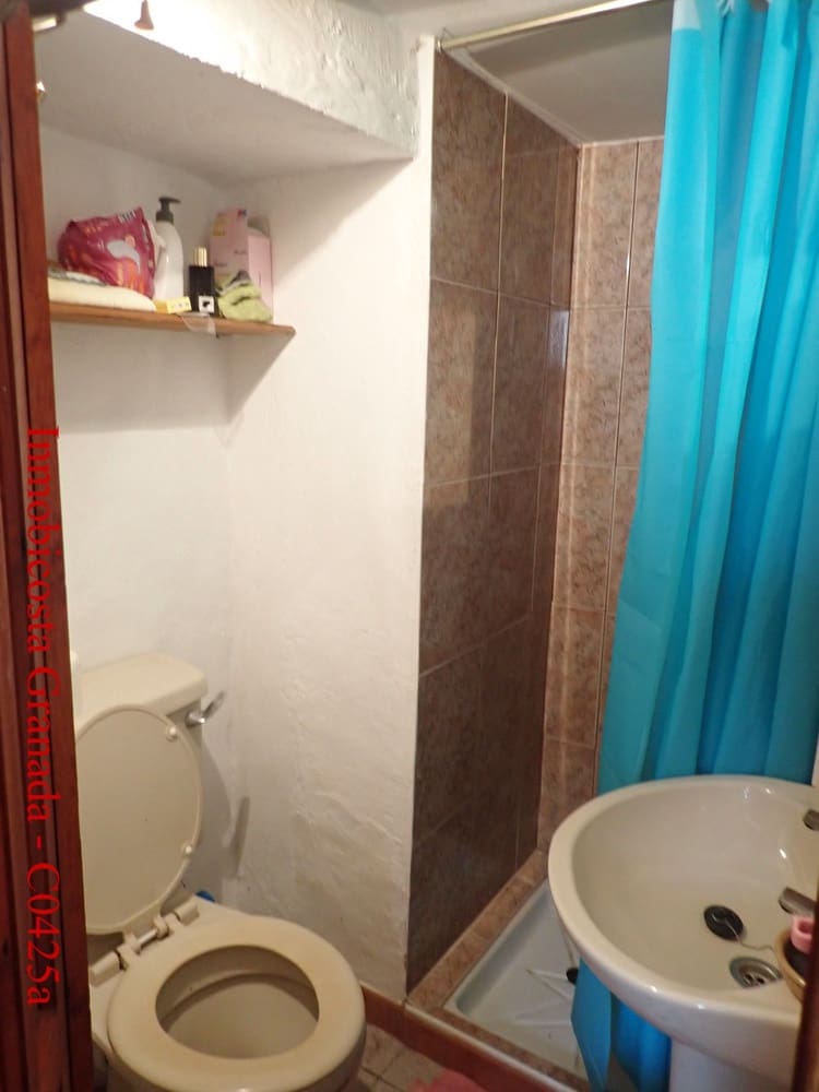 6 slaapkamer Rijtjeshuis te koop in La Rabita - € 99.000 (Ref: 9805384)