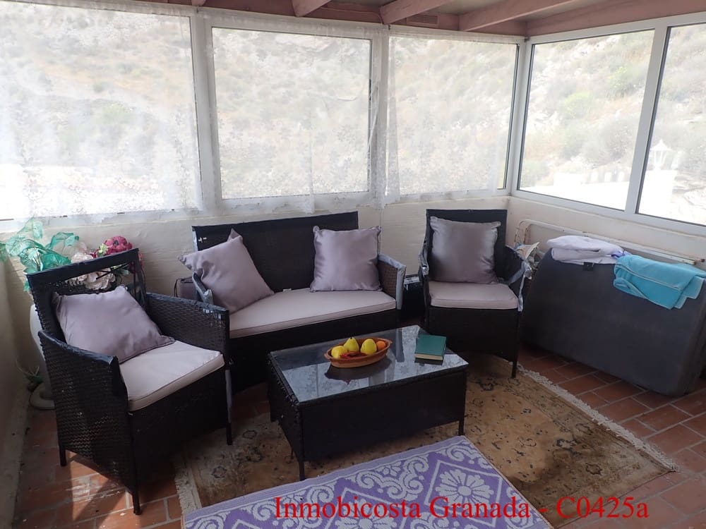 6 slaapkamer Rijtjeshuis te koop in La Rabita - € 99.000 (Ref: 9805384)