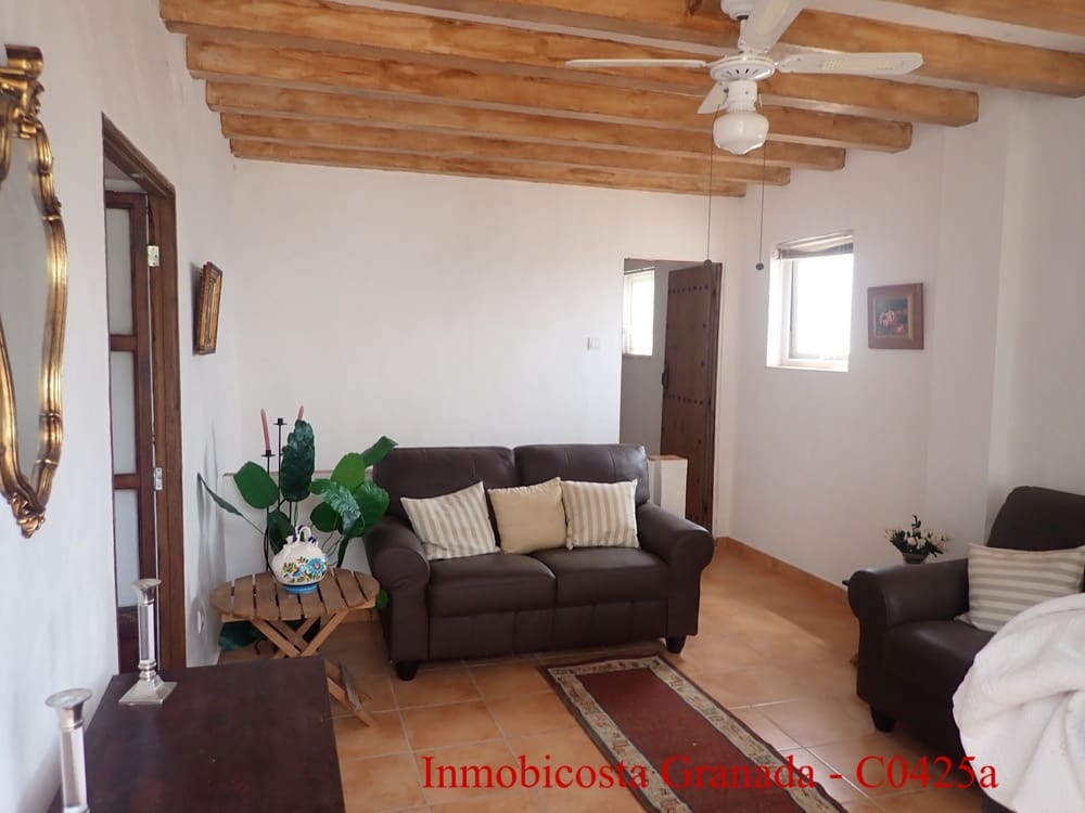 6 slaapkamer Rijtjeshuis te koop in La Rabita - € 99.000 (Ref: 9805384)