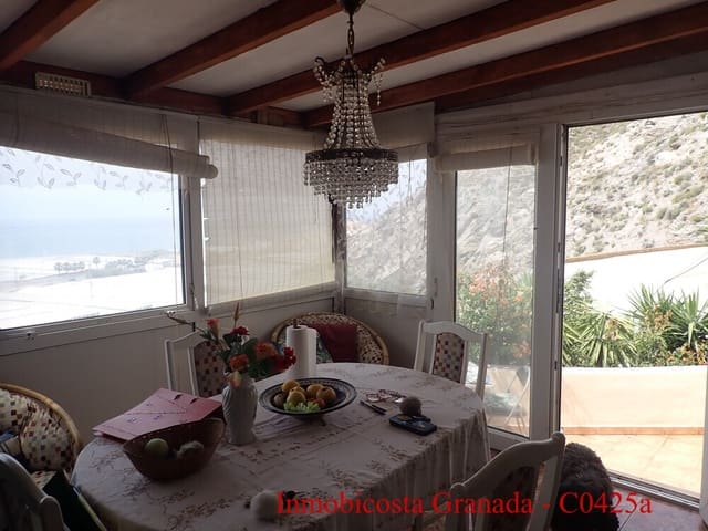 6 slaapkamer Rijtjeshuis te koop in La Rabita, Albuñol - € 99.000 (Ref: 9805384)