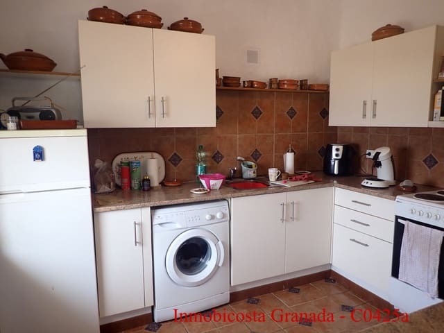 6 chambre Villa/Maison Mitoyenne à vendre à La Rabita, Albuñol - 99 000 € (Ref: 9805384)