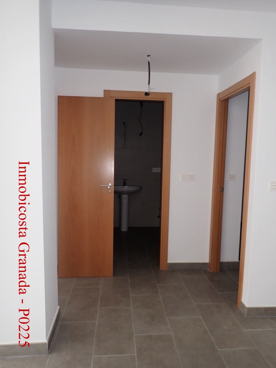 3 Zimmer Apartment zu verkaufen in Albunol mit Pool Garage - 141.500 € (Ref: 9815191)