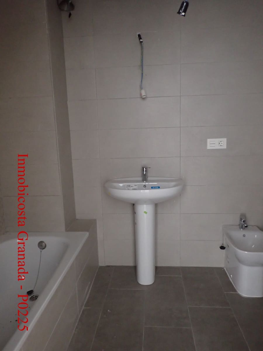 3 Zimmer Apartment zu verkaufen in Albunol mit Pool Garage - 141.500 € (Ref: 9815191)