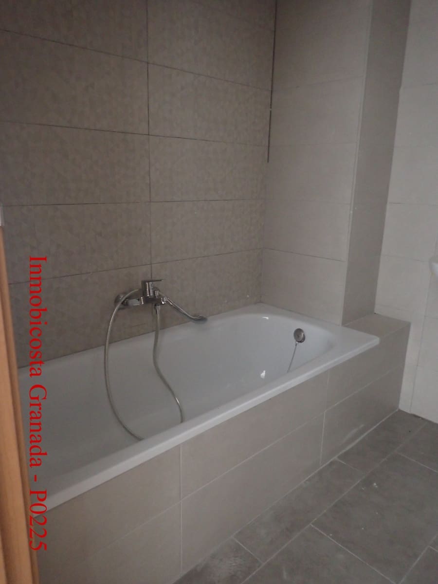 3 Zimmer Apartment zu verkaufen in Albunol mit Pool Garage - 141.500 € (Ref: 9815191)