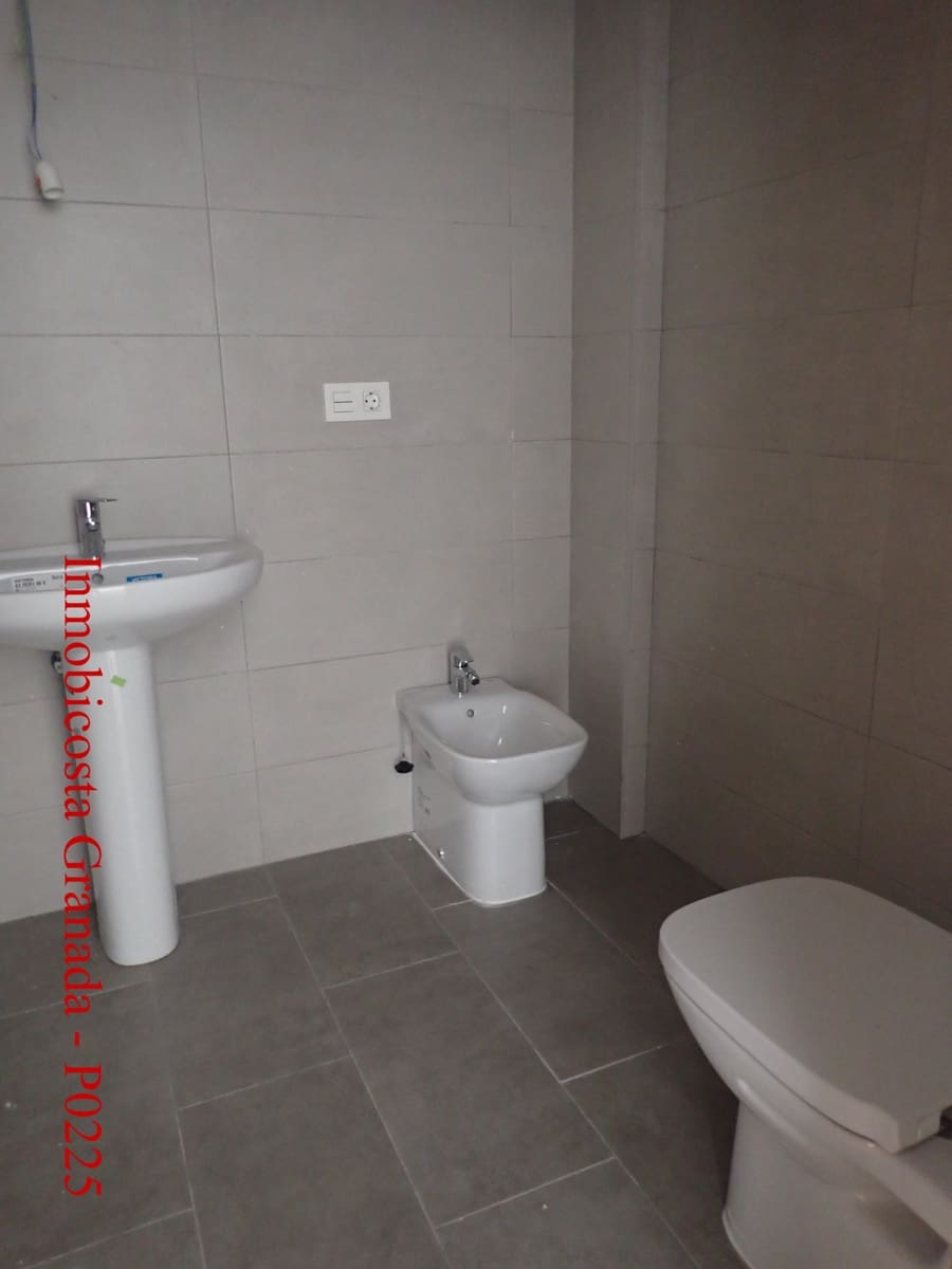 3 Zimmer Apartment zu verkaufen in Albunol mit Pool Garage - 141.500 € (Ref: 9815191)
