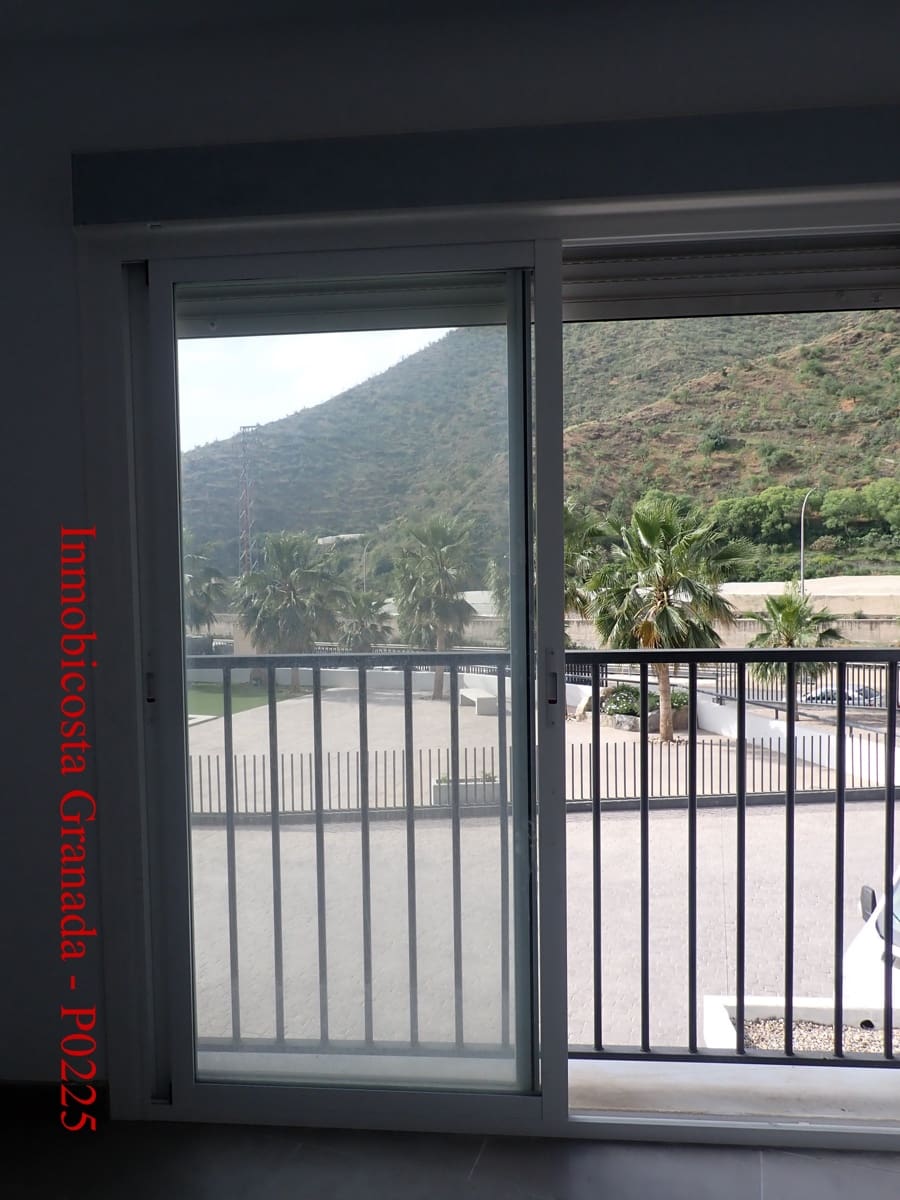 3 Zimmer Apartment zu verkaufen in Albunol mit Pool Garage - 141.500 € (Ref: 9815191)