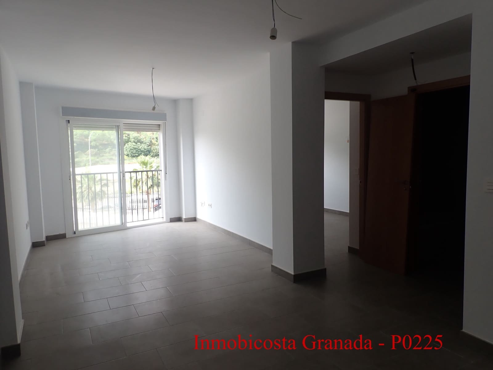 3 Zimmer Apartment zu verkaufen in Albunol mit Pool Garage - 141.500 € (Ref: 9815191)