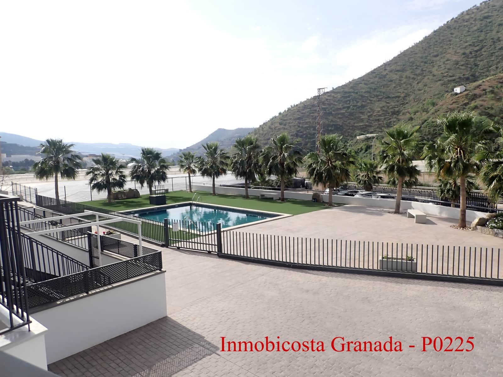 3 Zimmer Apartment zu verkaufen in Albunol mit Pool Garage - 141.500 € (Ref: 9815191)