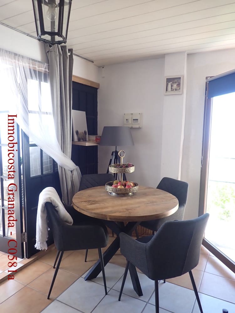 5 soveværelse Byhus til salg i Albondon - € 129.500 (Ref: 9819688)