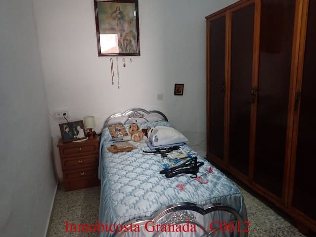 5 sypialnia Dom na sprzedaż w Albondón - 70 000 € (Ref: 9981547)