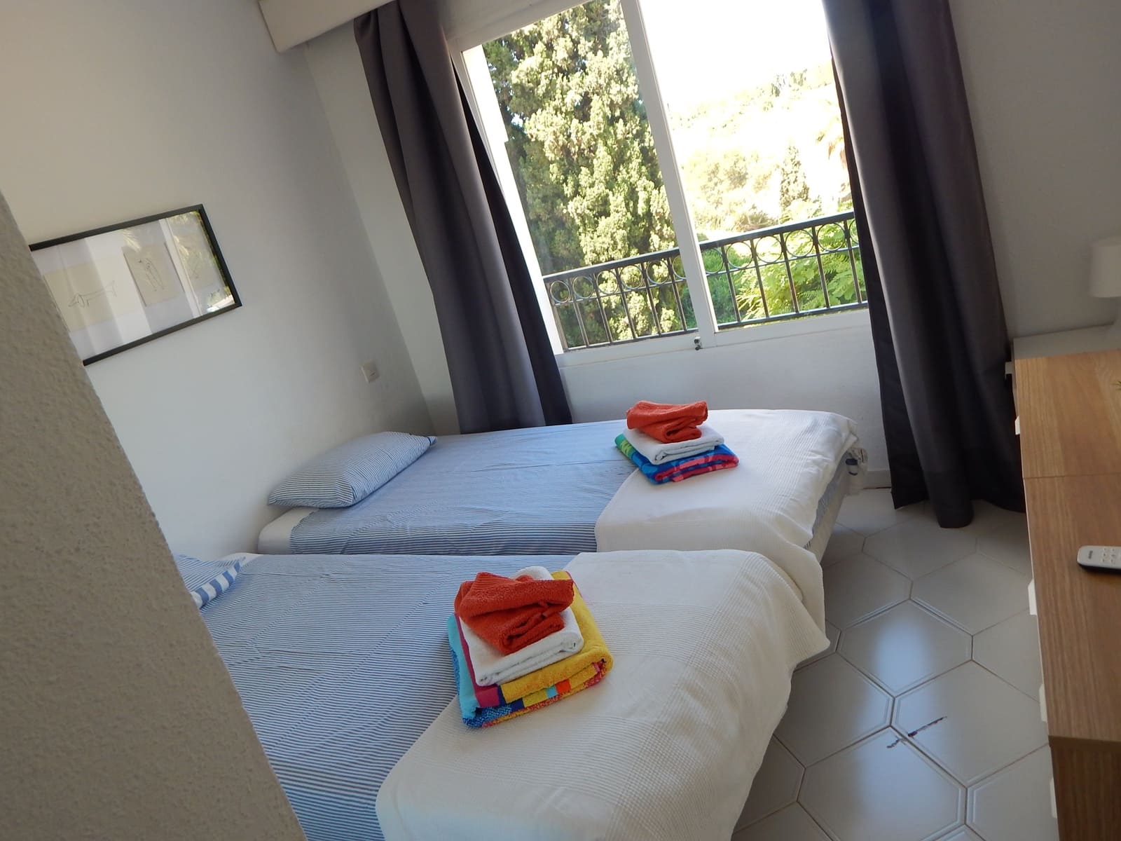 Apartment for holiday rental in Mijas Costa with pool - € 525 (Ref: 8146621)