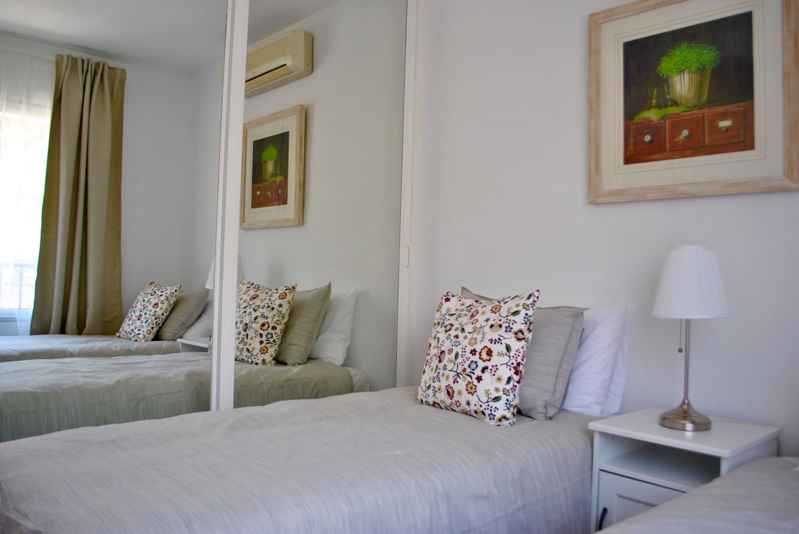 2 soveværelse Lejlighed til salg i Malaga by med swimmingpool - € 330.000 (Ref: 9338705)