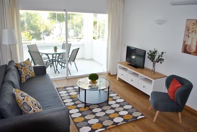 2 soveværelse Lejlighed til salg i Málaga by med swimmingpool - € 330.000 (Ref: 9338705)