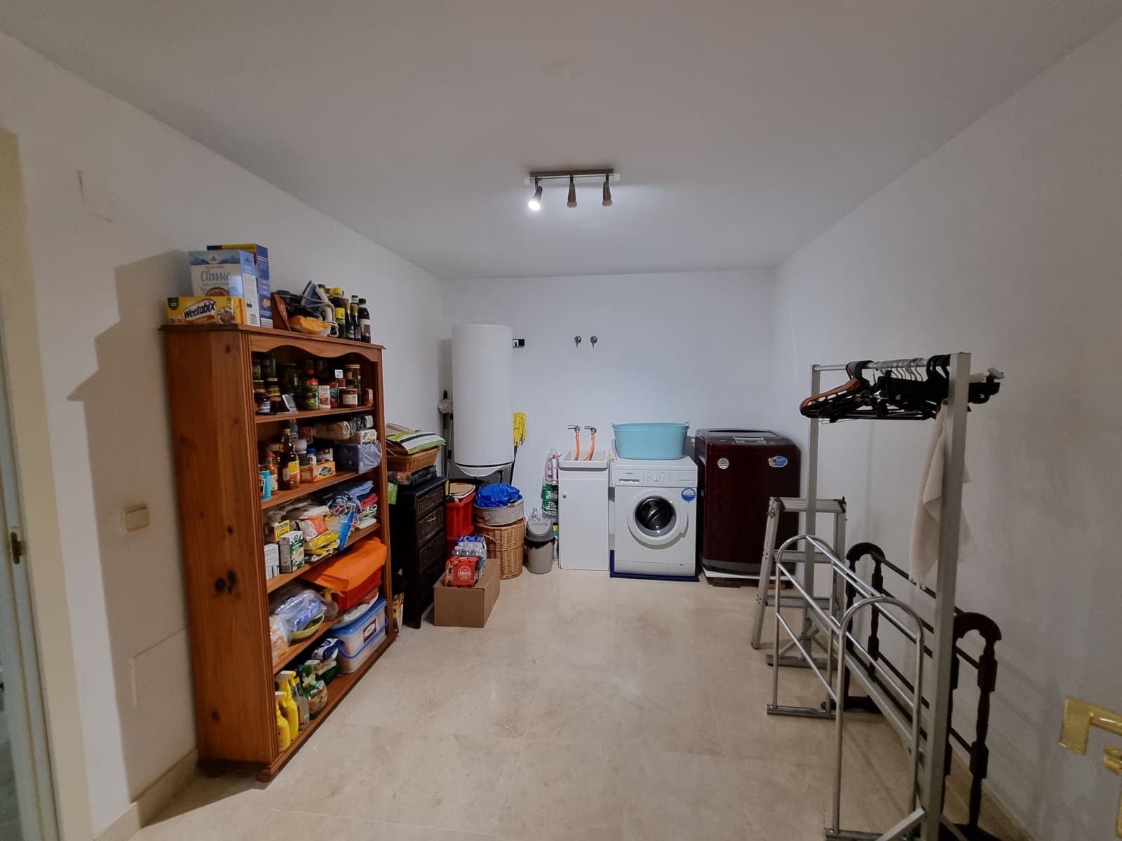 4 soveværelse Semi-Rækkehus til salg i Mijas Costa med swimmingpool garage - € 549.000 (Ref: 9340010)