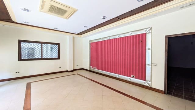 Commercieel te huur in Fuengirola - € 1.500 (Ref: 9036512)