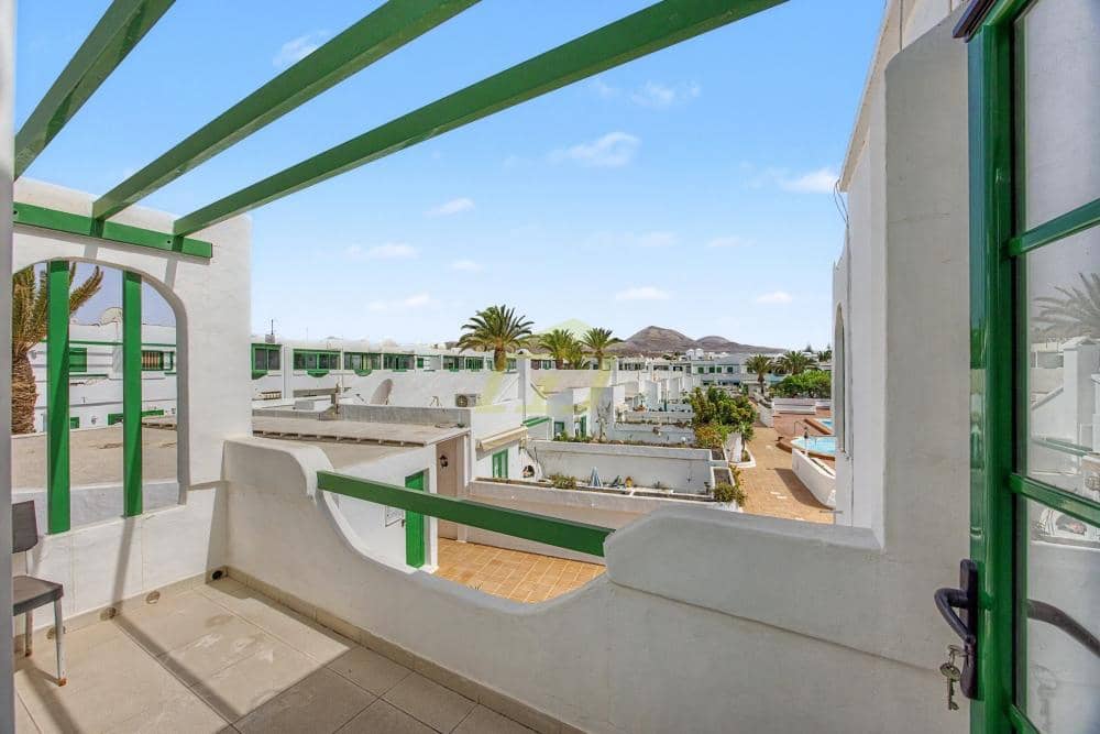 2 chambre Villa/Maison à vendre à Puerto del Carmen avec piscine - 395 000 € (Ref: 10002567)