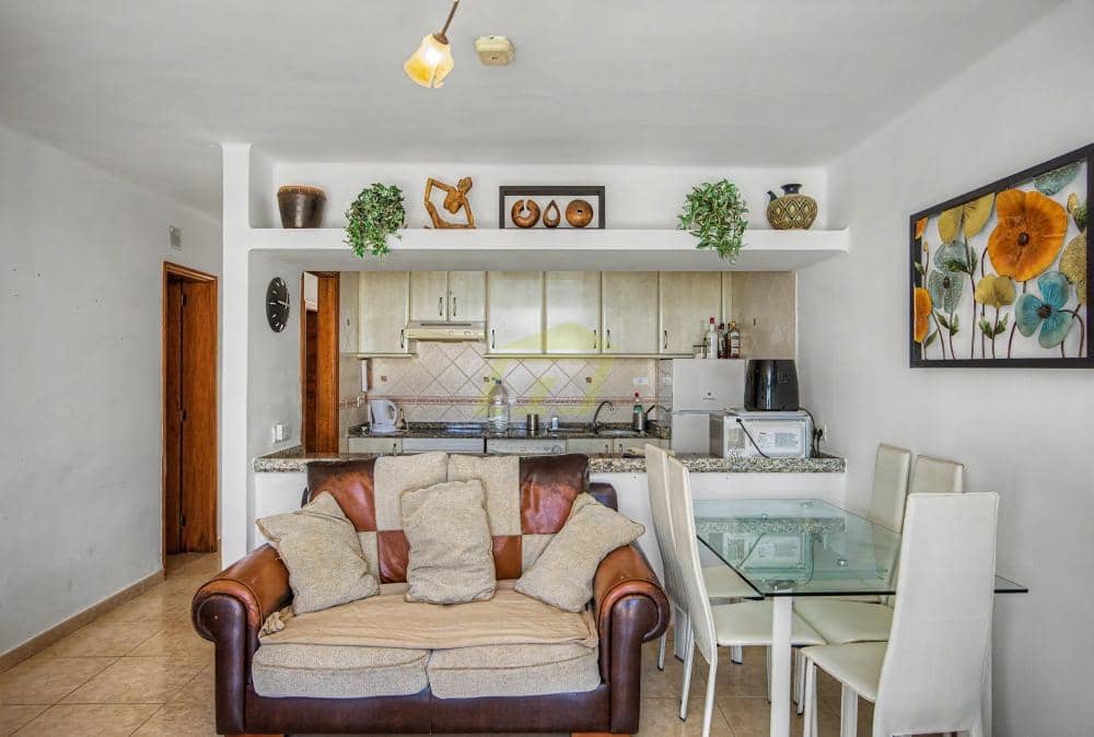 2 chambre Appartement à vendre à Costa Teguise avec piscine - 385 000 € (Ref: 10004966)