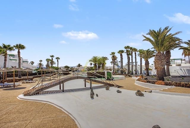 2 chambre Appartement à vendre à Costa Teguise, Teguise avec piscine - 385 000 € (Ref: 10004966)