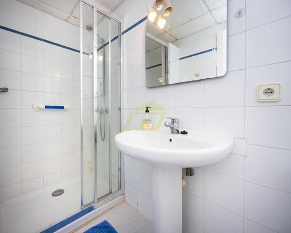 1 bedroom Apartment for sale in Puerto del Carmen, Tías with pool - € 175,000 (Ref: 10008249)