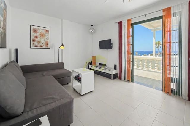 1 bedroom Apartment for sale in Puerto del Carmen, Tías with pool - € 249,000 (Ref: 10008250)