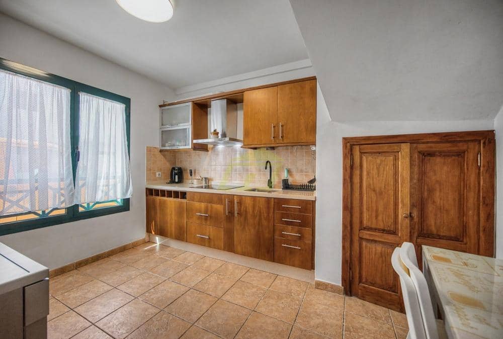 3 sovrum Lägenhet till salu i San Bartolome - 260 000 € (Ref: 10010231)