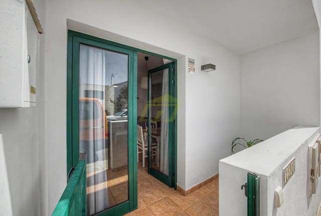 3 sovrum Lägenhet till salu i San Bartolomé - 260 000 € (Ref: 10010231)