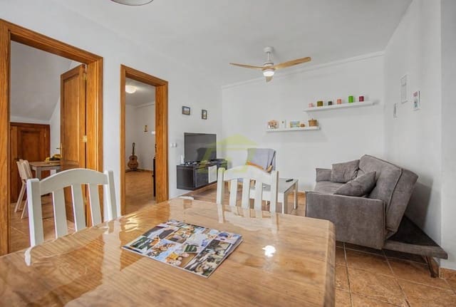 3 sovrum Lägenhet till salu i San Bartolomé - 260 000 € (Ref: 10010231)