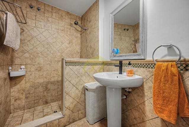3 sovrum Lägenhet till salu i San Bartolomé - 260 000 € (Ref: 10010231)