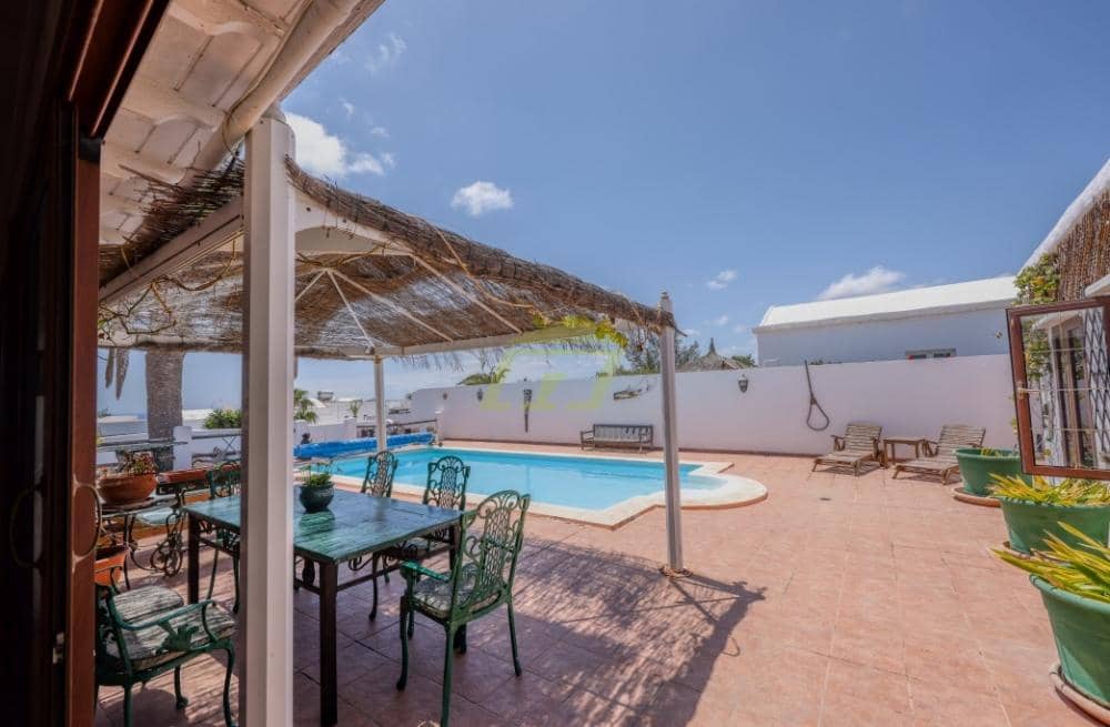 3 chambre Villa/Maison à vendre à Los Mojones avec piscine - 695 000 € (Ref: 10017012)