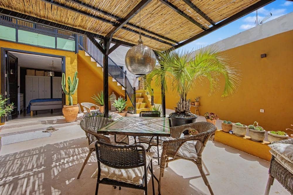 3 makuuhuone Huvila myytävänä paikassa Haria - 550 000 € (Ref: 10020102)