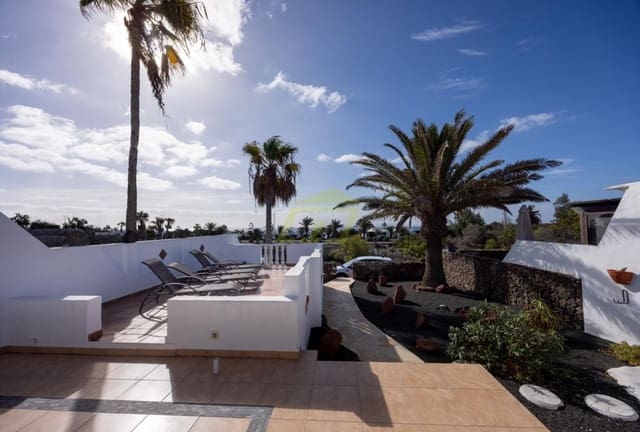 3 sovrum Villa till salu i Playa Blanca, Yaiza - 369 000 € (Ref: 10021920)