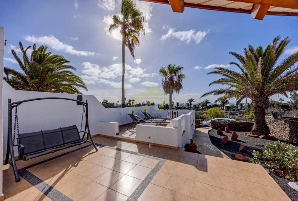3 sovrum Villa till salu i Playa Blanca - 369 000 € (Ref: 10021920)