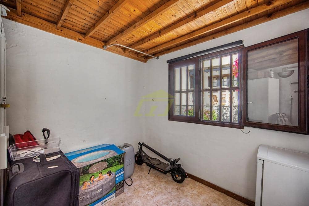 2 chambre Bungalow à vendre à Costa Teguise avec piscine - 450 000 € (Ref: 10021921)