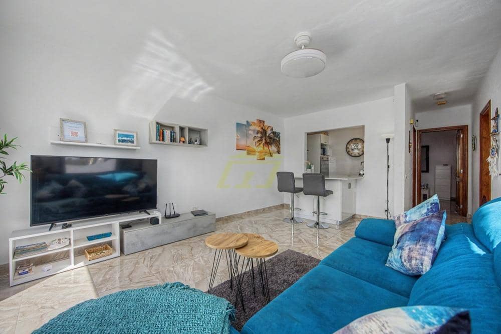 2 chambre Bungalow à vendre à Costa Teguise avec piscine - 450 000 € (Ref: 10021921)