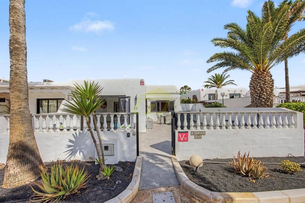 2 chambre Bungalow à vendre à Costa Teguise avec piscine - 450 000 € (Ref: 10021921)