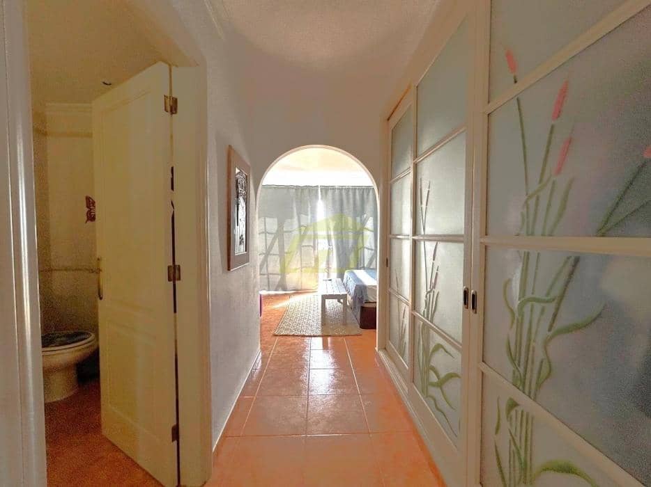 3 quarto Moradia para venda em Costa Teguise com garagem - 450 000 € (Ref: 10023525)