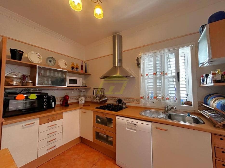 3 quarto Moradia para venda em Costa Teguise com garagem - 450 000 € (Ref: 10023525)
