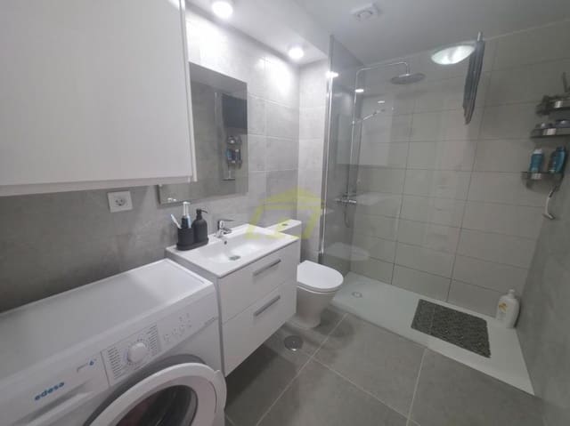 1 slaapkamer Appartement te koop in Costa Teguise, Teguise met zwembad - € 260.000 (Ref: 10031413)