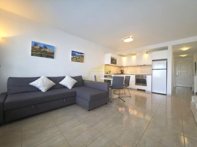 1 slaapkamer Appartement te koop in Costa Teguise, Teguise met zwembad - € 260.000 (Ref: 10031413)
