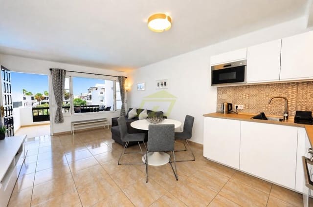 1 slaapkamer Appartement te koop in Costa Teguise, Teguise met zwembad - € 260.000 (Ref: 10031413)