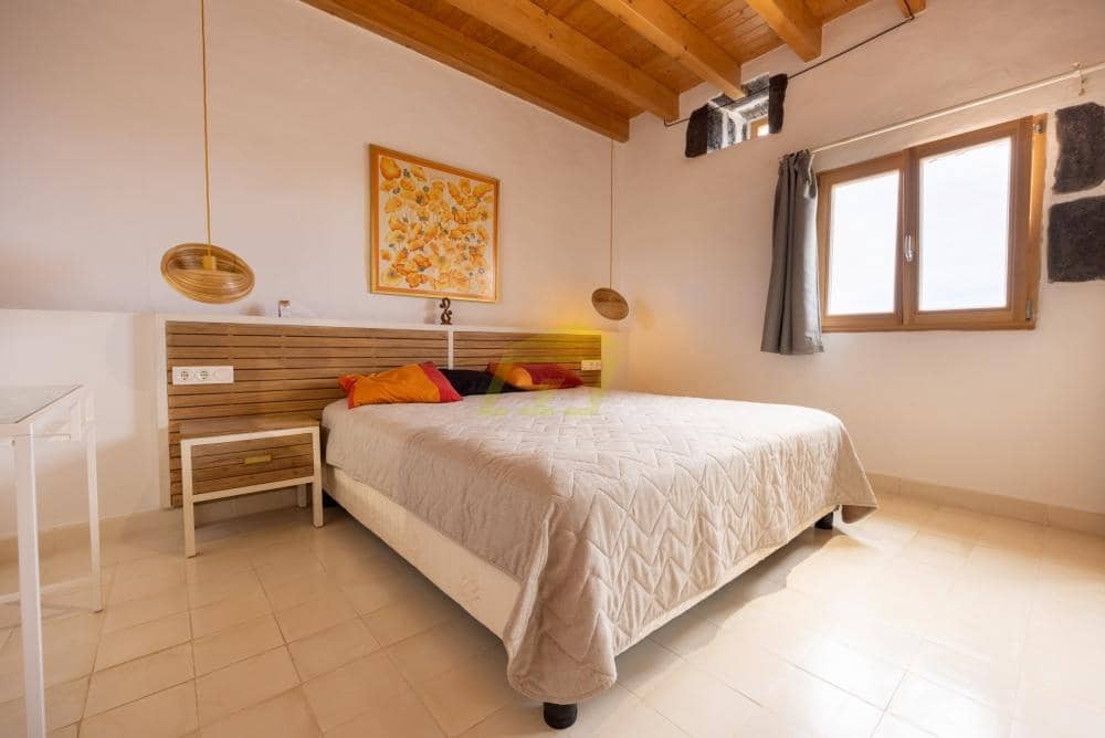 3 chambre Villa/Maison à vendre à El Cuchillo avec garage - 980 000 € (Ref: 10031414)