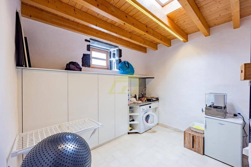 3 chambre Villa/Maison à vendre à El Cuchillo avec garage - 980 000 € (Ref: 10031414)