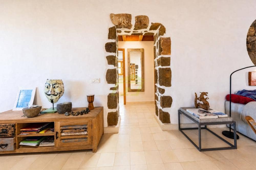 3 chambre Villa/Maison à vendre à El Cuchillo avec garage - 980 000 € (Ref: 10031414)
