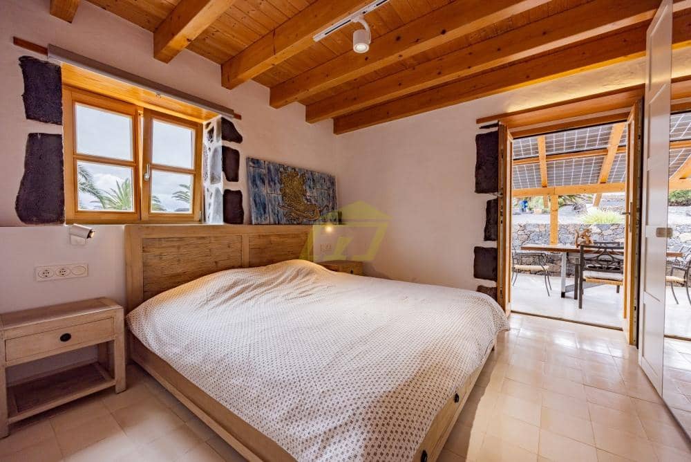 3 chambre Villa/Maison à vendre à El Cuchillo avec garage - 980 000 € (Ref: 10031414)